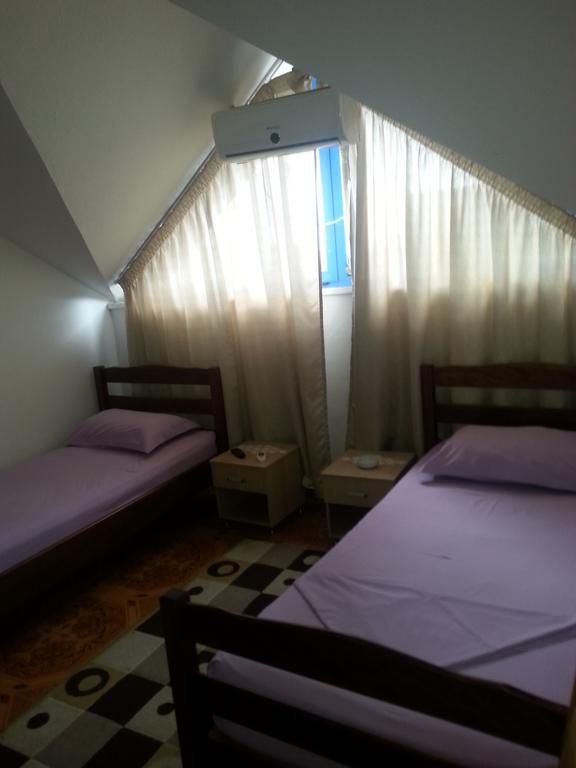 Hotel Ambasador Bahçalleku Quarto foto